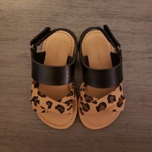 Old Navy Toddler black and leopard sandals